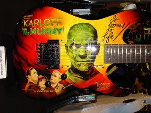 Mummy Guitar