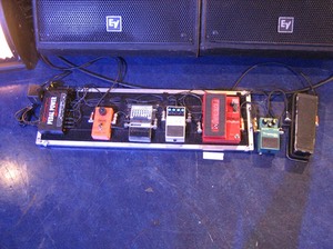 Tom Morello Pedalboard Image by Justin Erdman